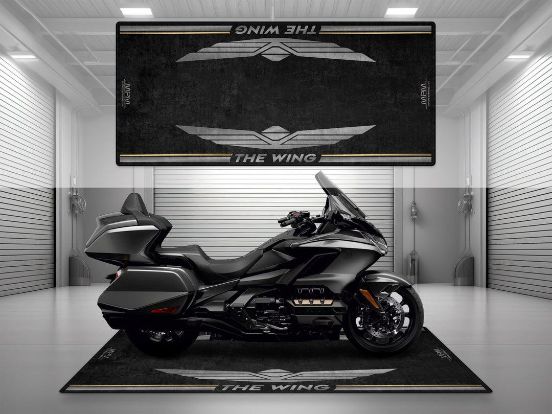 Honda Gold Wing Halısı – Gray Metallic Black için üretilmiş motosiklet paspası
