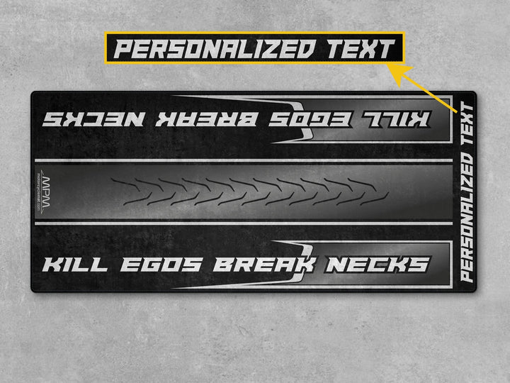 Kill Egos Break Necks Harley Davidson Breakout paspası – gümüş showroom halısı, motosiklet sergileme ve kişiye özel pit halısı
