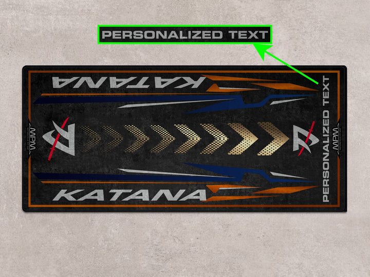 Suzuki Katana kişiye özel pit halısı, motorcu hediye ve sürücü ihtiyaçları için
