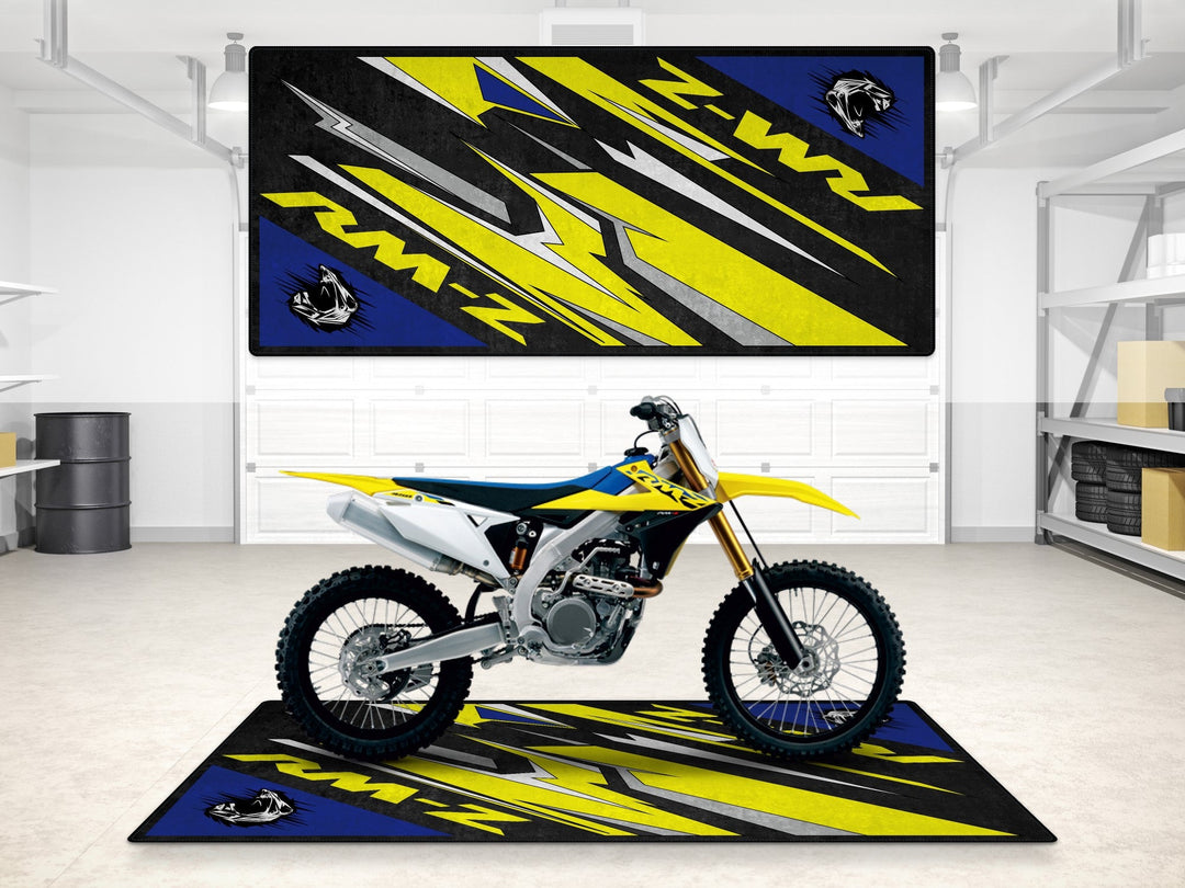 Suzuki RM-Z Halısı – motosiklet paspası olarak garaj ve park alanı için üretildi
