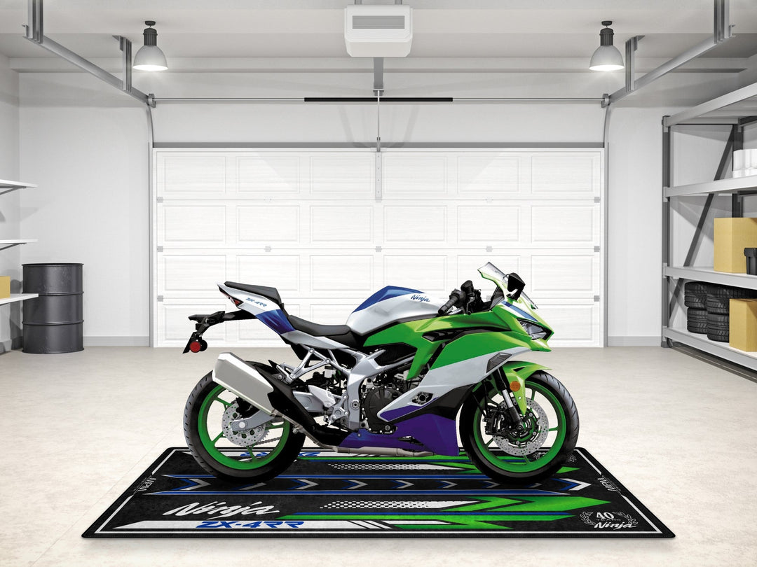 Kawasaki Ninja ZX-4RR 40. Yıl özel seri pit mat – pist, garaj ve atölye için motosiklet halısı
