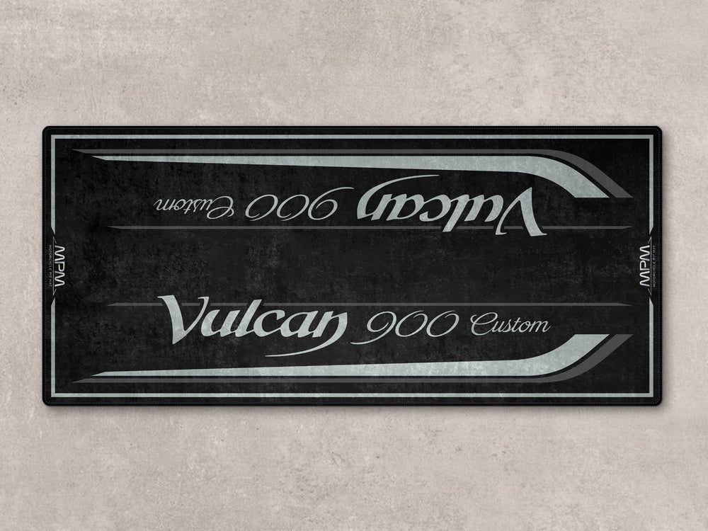 Vulcan 900 Custom motosiklet halısı – Metallic Flat Spark Black dayanıklı garaj pit mat paspas
