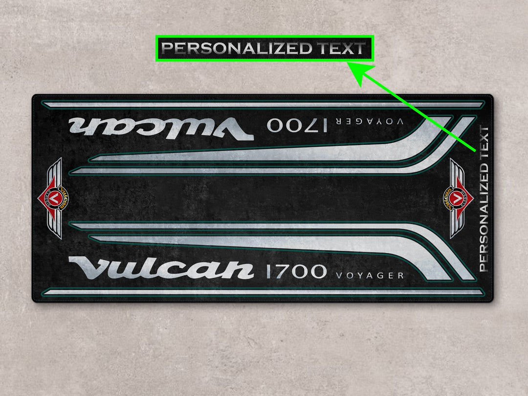 Vulcan 1700 Voyager motosiklet garaj halısı – touring cruiser modeline özel tasarım paspas
