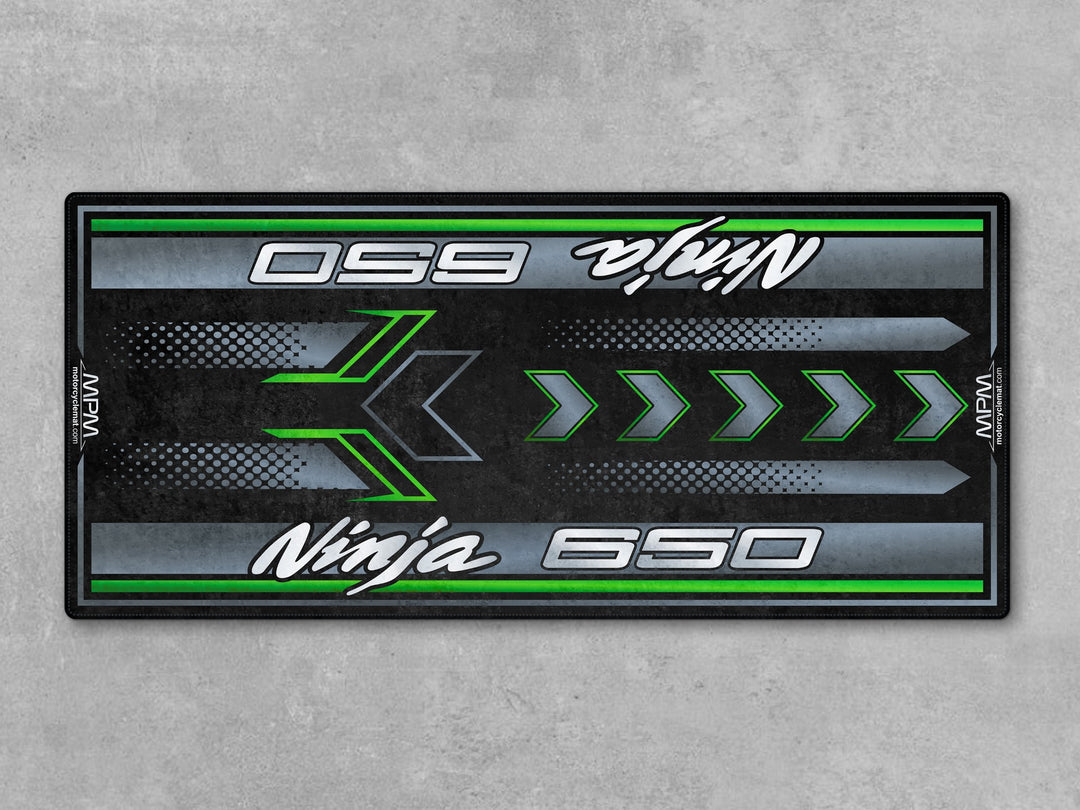 Ninja 650 Metallic Spark Black için dayanıklı kaymaz tabanlı garaj pit mat
