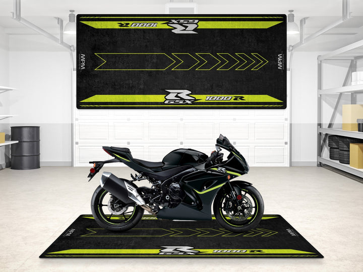 Suzuki GSX-R1000 Halısı – motosiklet garaj paspası ve zemin koruma matı
